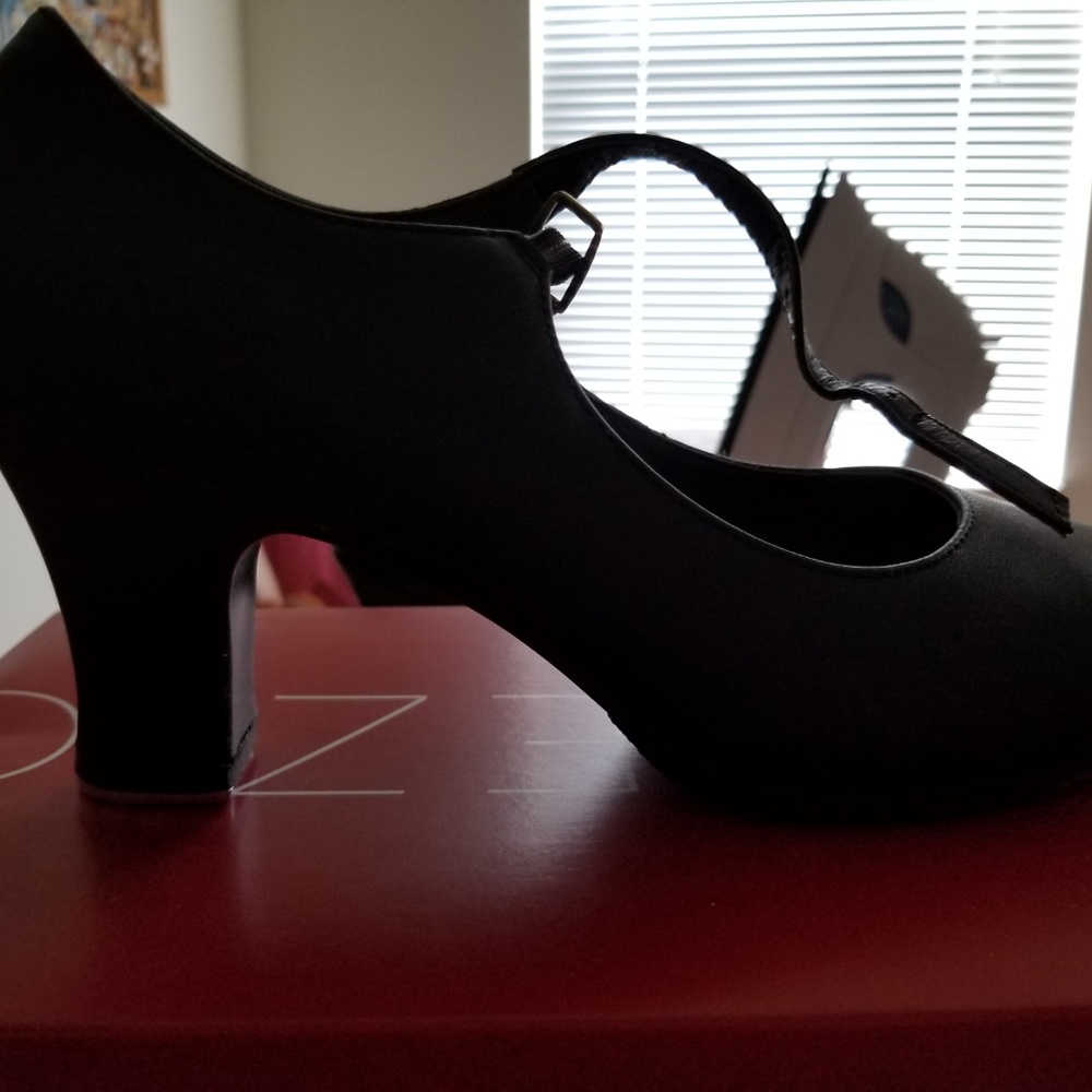 Manhattan Xtreme Tap Shoes - Picture 4 of 8